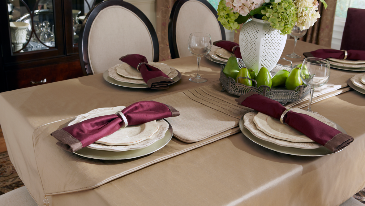 Formal Dining Room - Tablescape