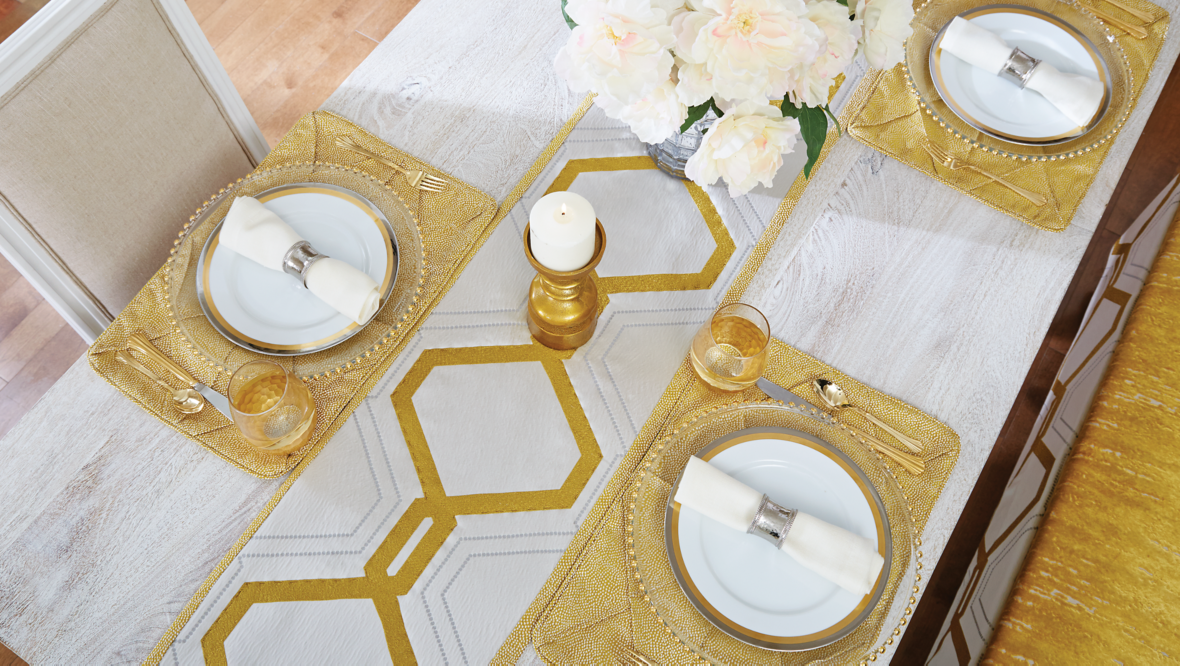 Exquisite Dining - Tablescape