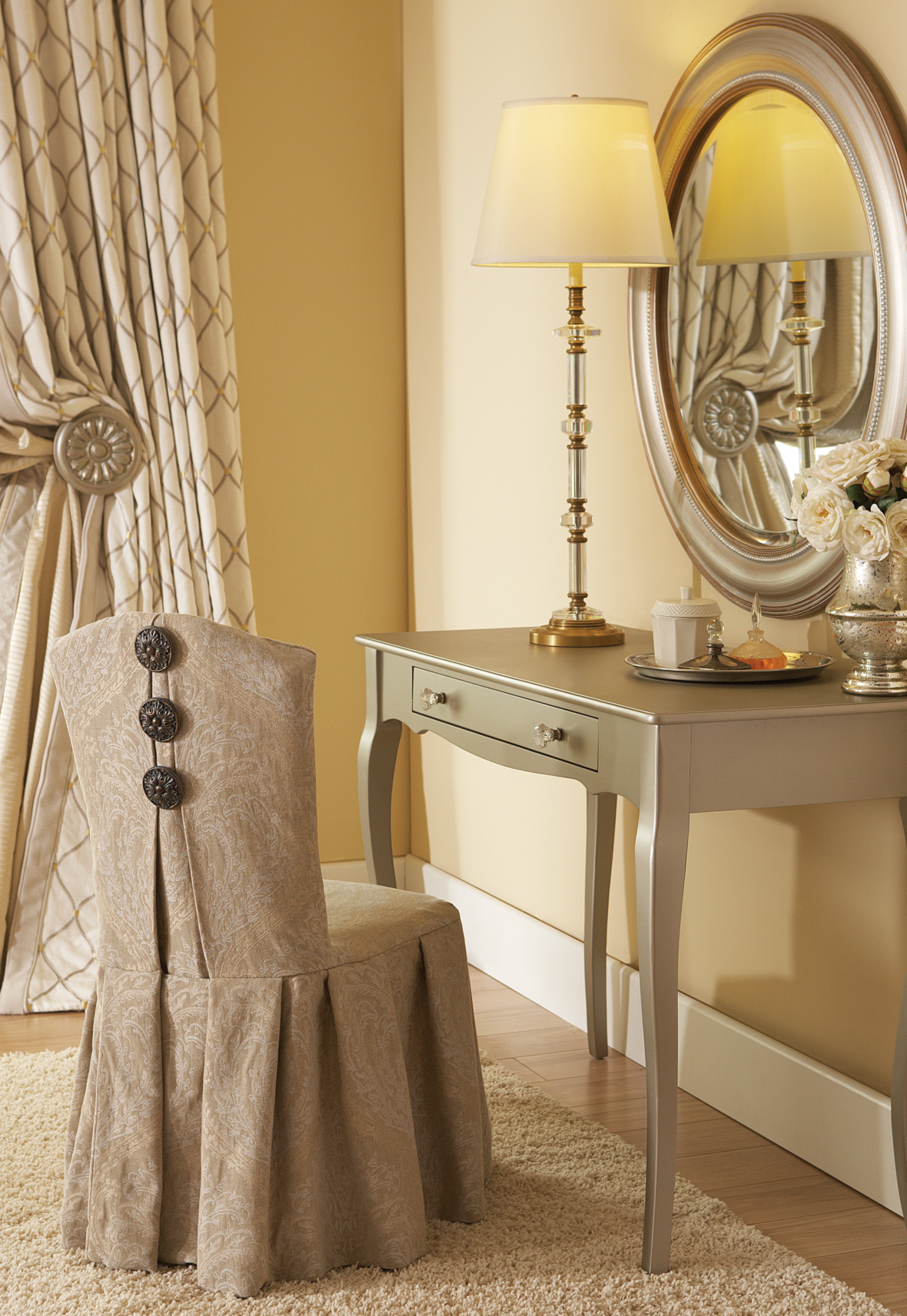 Romantic Dressing Room - Vanity Chair