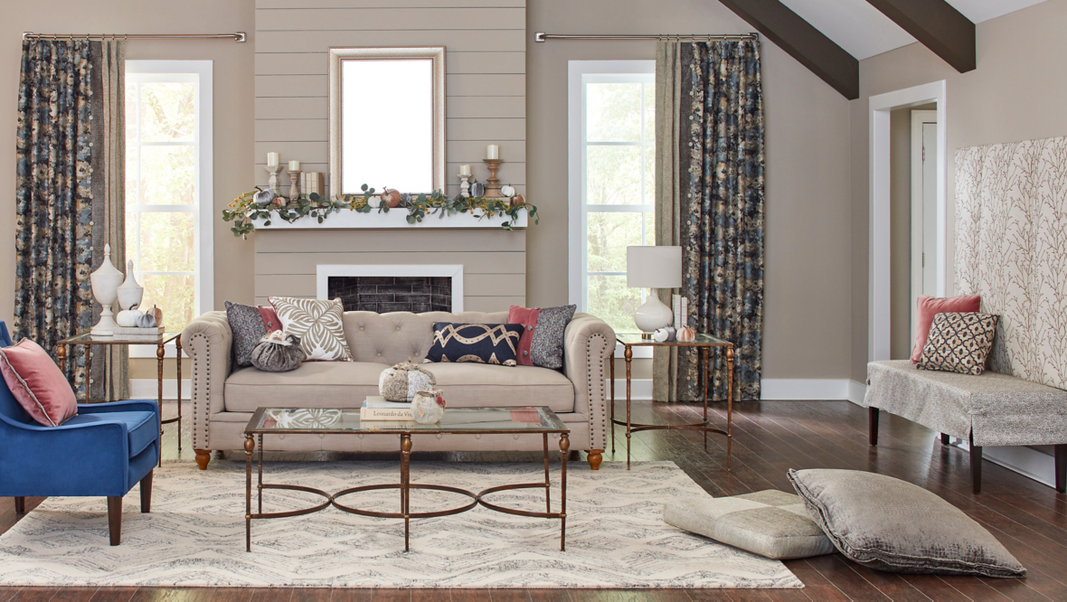 Holiday Celebrations | Transitional Living Space