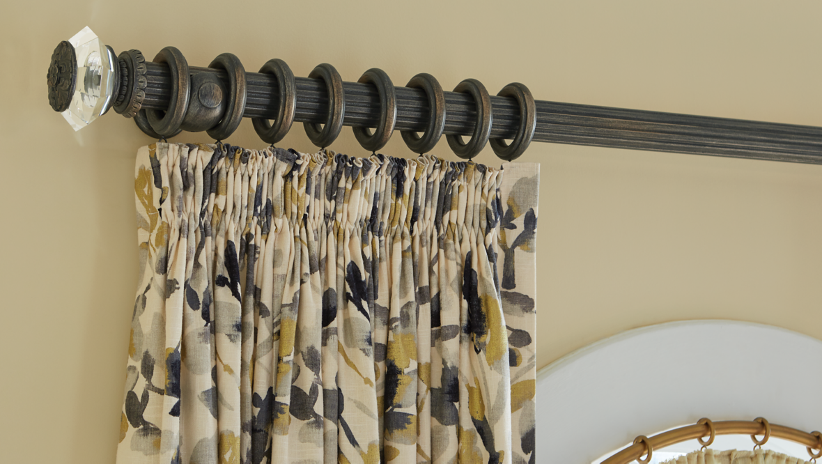 Elegant Glass Finial